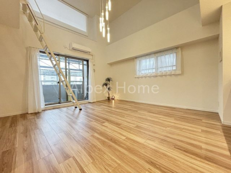 ���r���O�@-