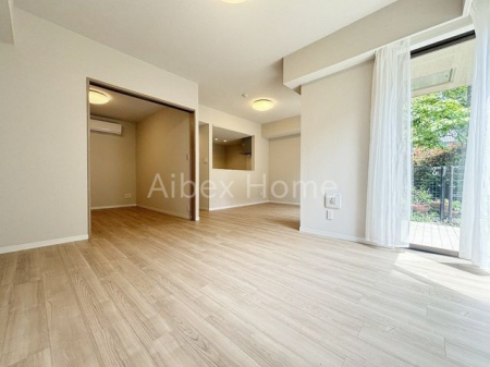 ���r���O�@-