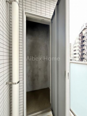 ���[�@�g�����N���[��