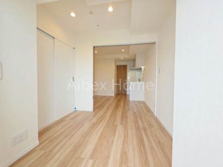 �����@-
