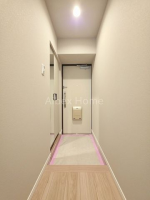 ���ց@-