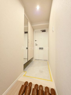 ���ց@-