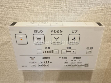 �@-